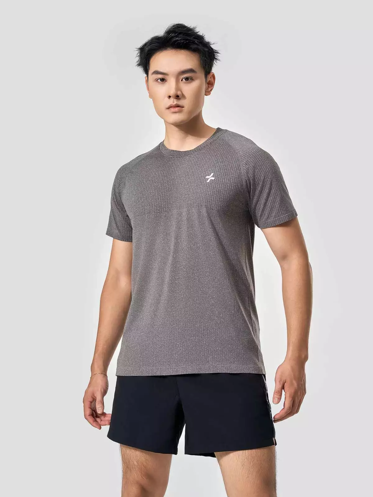 Áo thun thể thao nam tập gym pickleball Training Seamless Body Mapping mát lạnh thoáng khí Coolmate