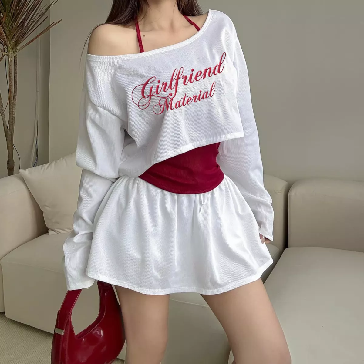 FFCLUB - ÁO LỆCH VAI TAY DÀI FROM CROP WAFFLE THÊU GIRL FRIEND & CHÂN VÁY XÒE BỒNG BỀNH