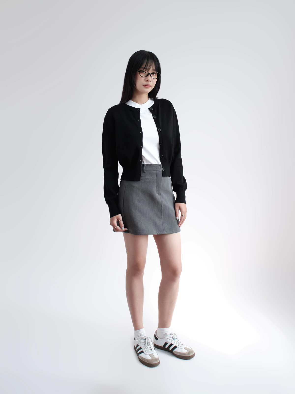 Chân Váy Chữ A Dáng Ngắn Màu Xám Và Đen Có Quần Bảo Hộ, Phong Cách Tối Giản Mini Skirt-THE J STUDIO