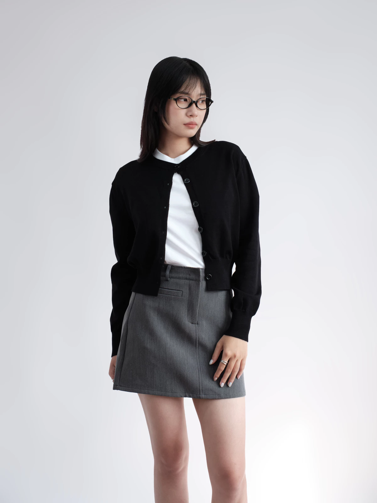 Chân Váy Chữ A Dáng Ngắn Màu Xám Và Đen Có Quần Bảo Hộ, Phong Cách Tối Giản Mini Skirt-THE J STUDIO