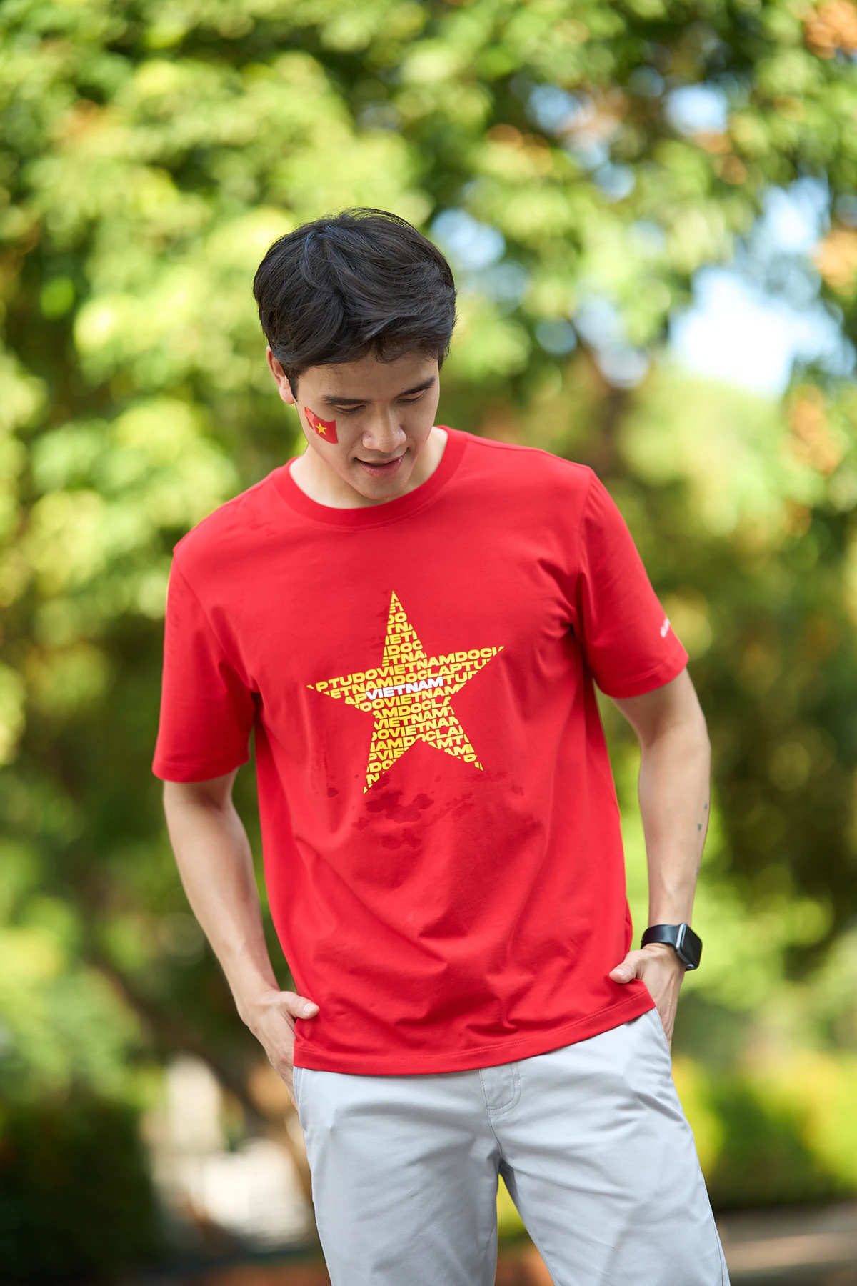 Áo Thun Unisex Cờ Đỏ Sao Vàng In Typography 5S FASHION Chất Cotton Mát, Thấm Hút U0ATS26054