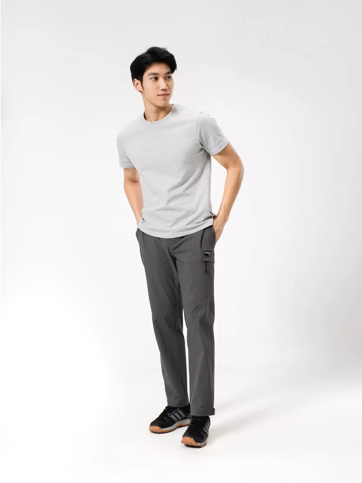Quần dài nam UT Pants Thoáng Khí V2 Độ bền cao co giãn trượt nước leo núi trekking Coolmate