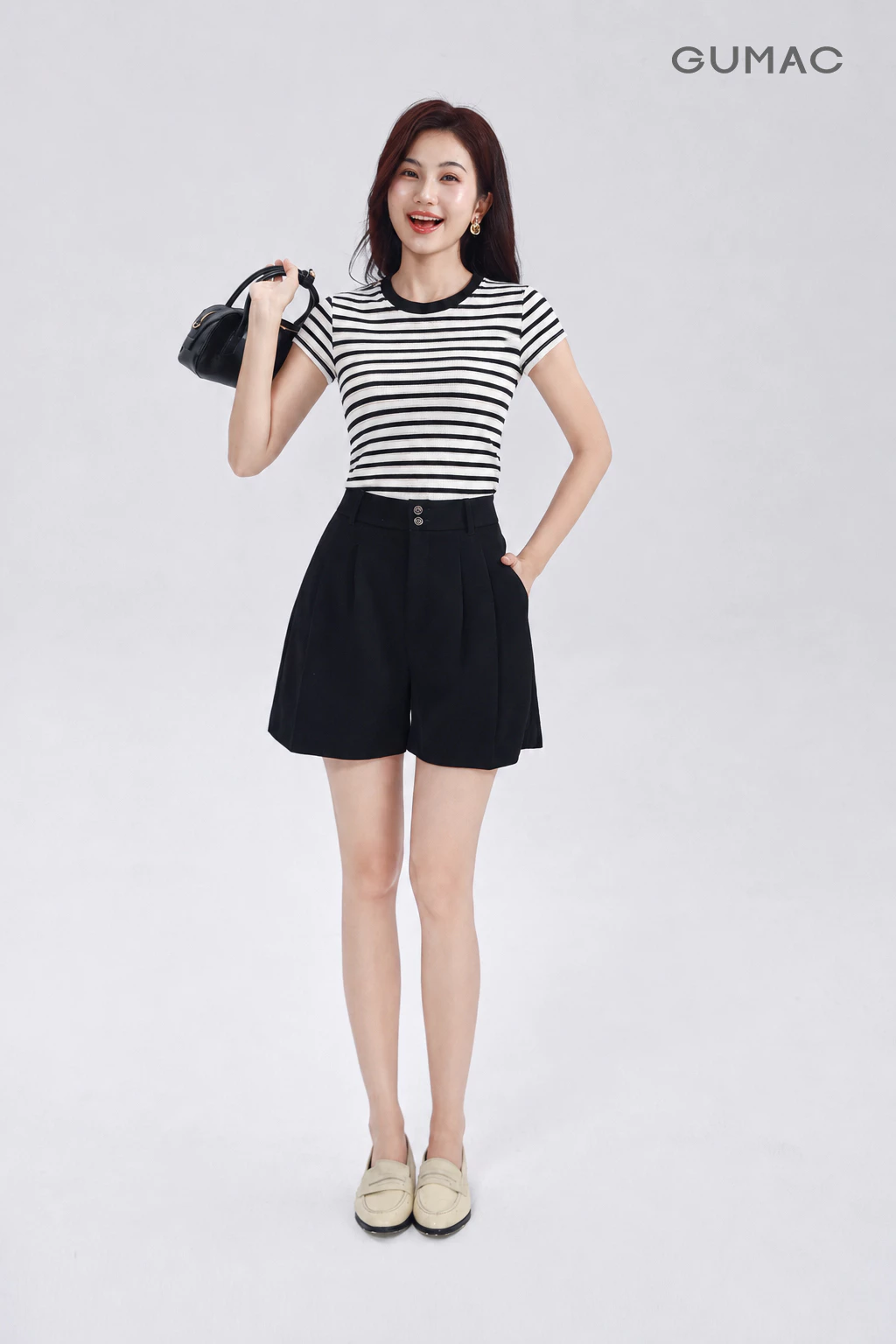 Áo Thun Nữ GUMAC Form Slim Cổ Tròn Tay Ngắn Phù Hợp Mặc Hằng Ngày Thanh Lịch Và Hiện Đại LATG05050