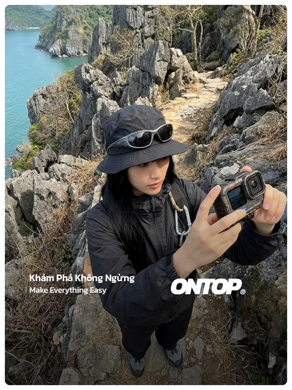 Áo khoác dù đen có mũ nam nữ ONTOP chống nắng, cản gió có túi trong màu đen Windward Jacket | O-AK3-D