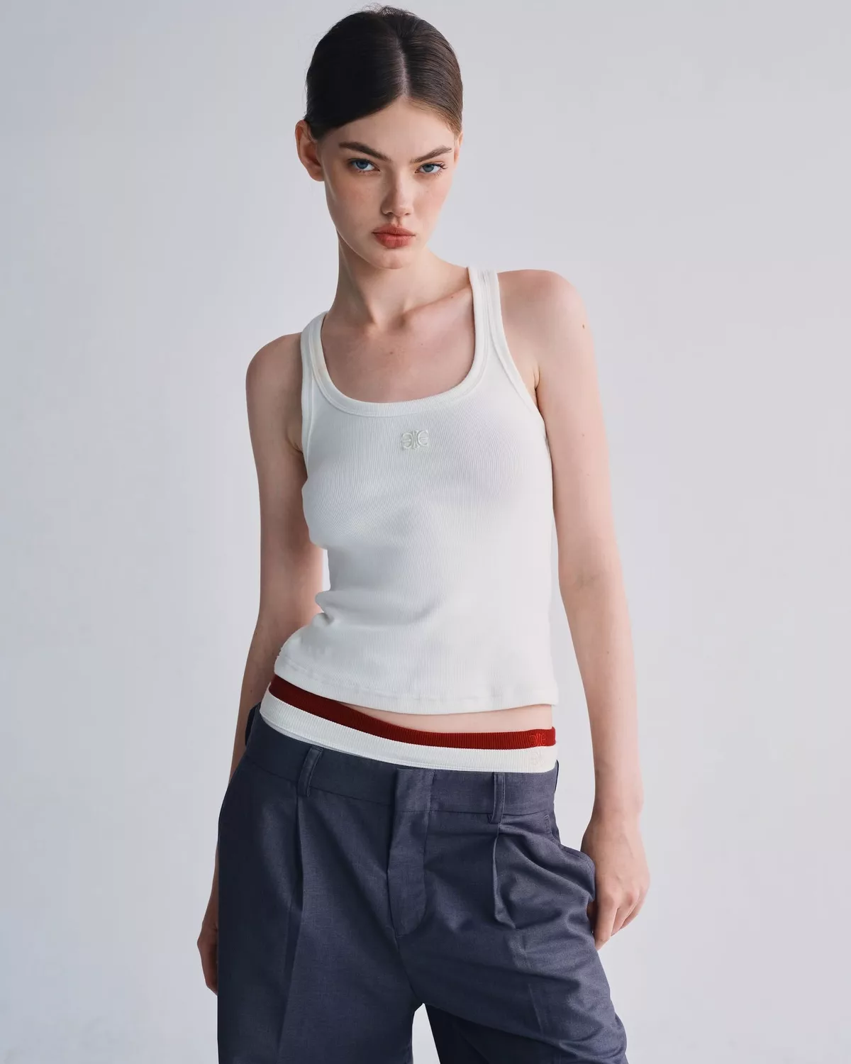 Eleven - Áo Tank Top Vải Thun Gân Thêu Mono | Màu Trắng