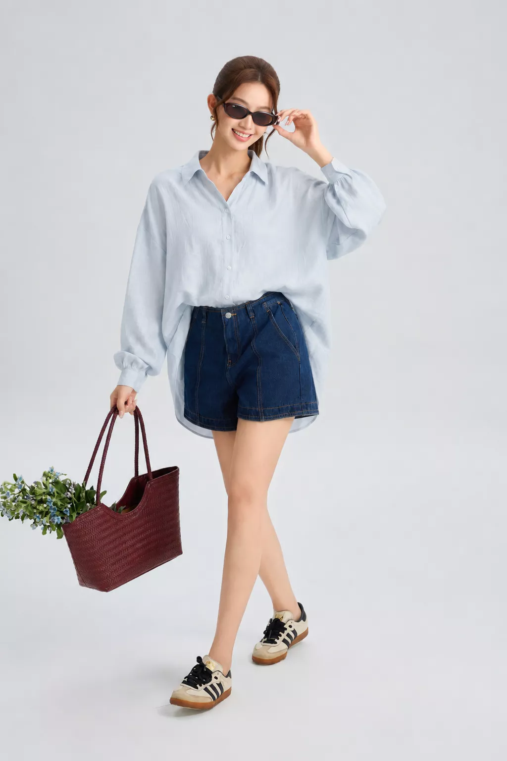 Set lẻ Áo Sơ Mi Nữ Gmorning - GUMAC Form Suông Tay Dài YAG06012 - Quần short A kiểu Gmorning - GUMAC YSHG06013