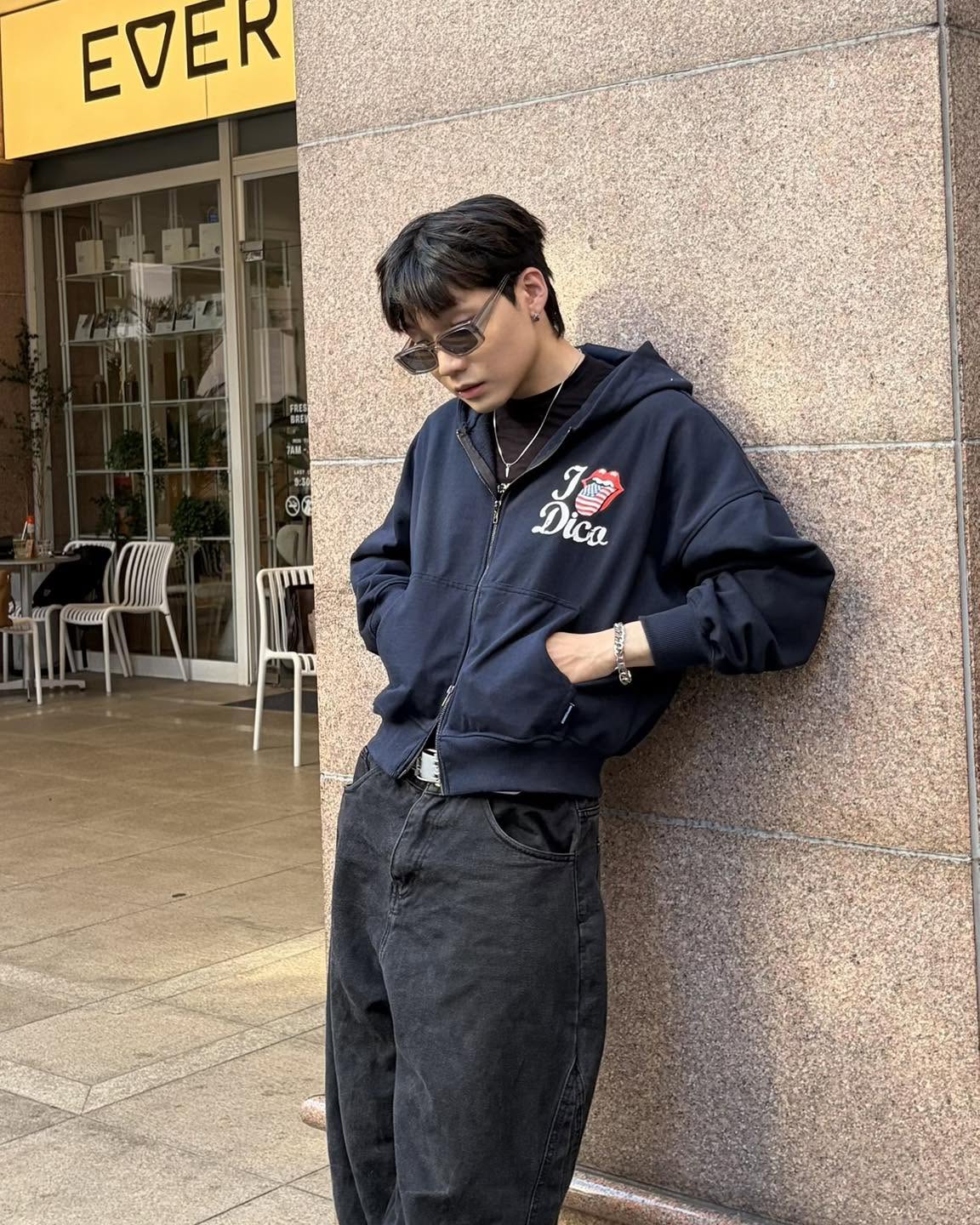 [DCxRS] Áo Khoác DirtyCoins Hoodie Zip Up US Tongue