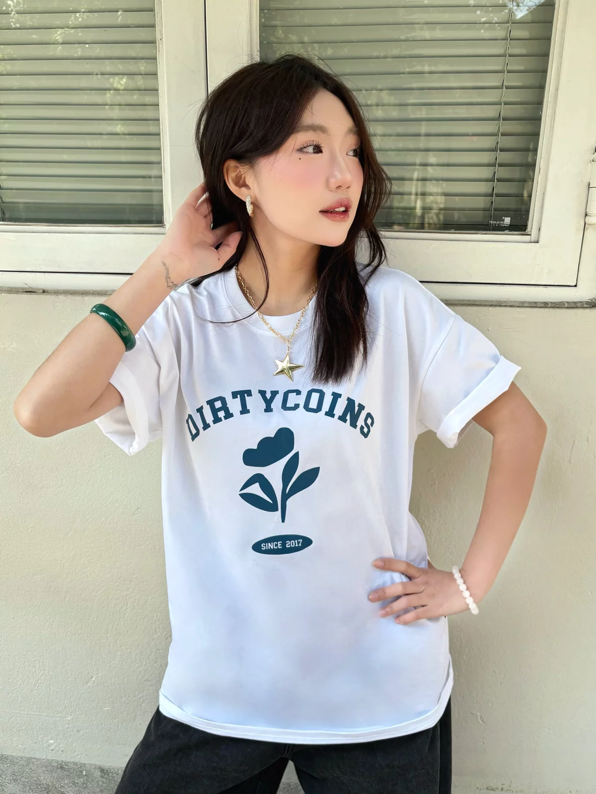 Áo Thun DirtyCoins Floral Silhouette - White