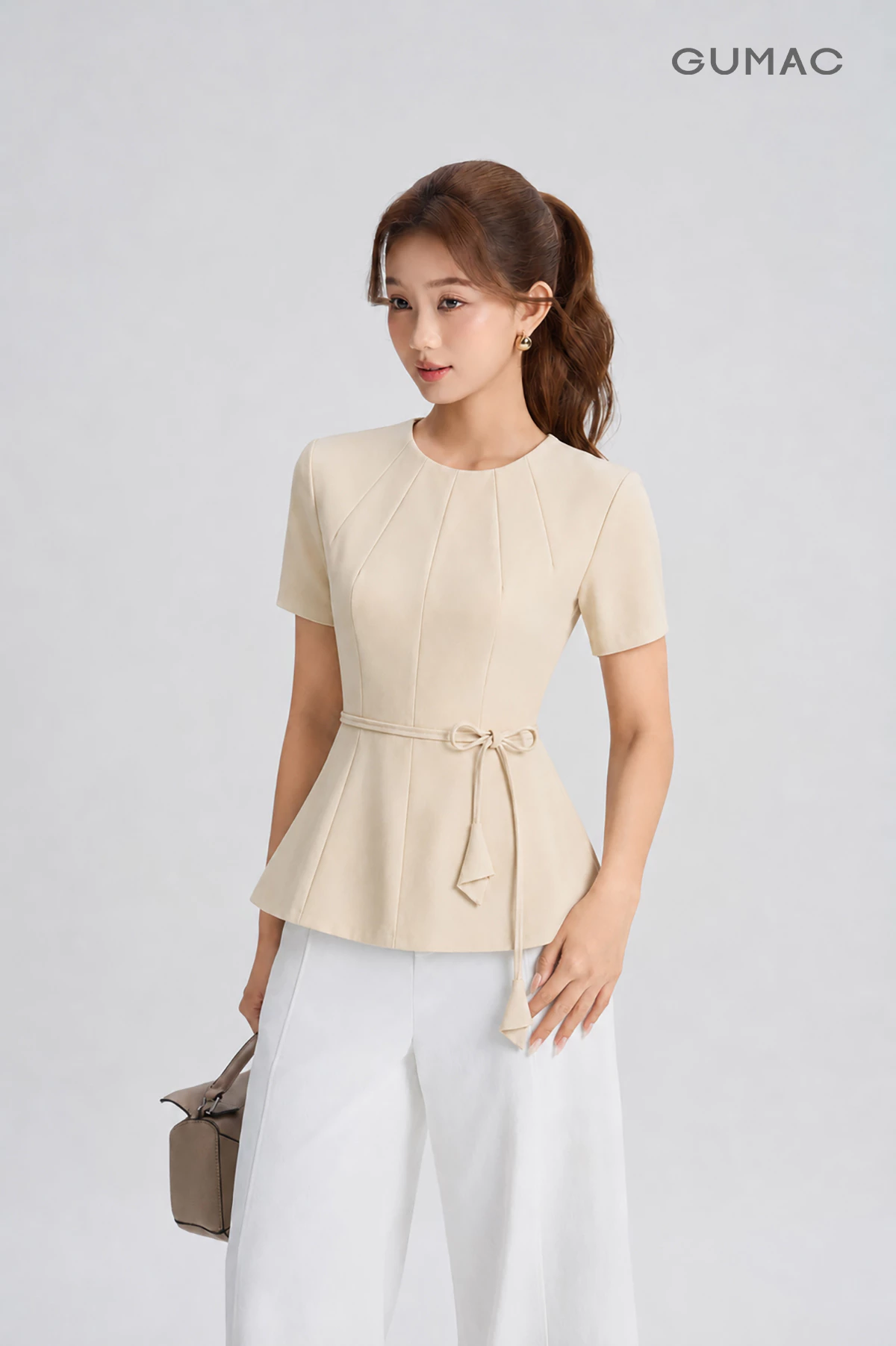 [NHẬP MÃ AFFTHAG GIẢM 99K] Áo Kiểu Nữ GUMAC Form Peplum Cổ Tròn Tay Ngắn Chiết Eo Phối Dây Thắt Eo Nữ Tính LAG06032