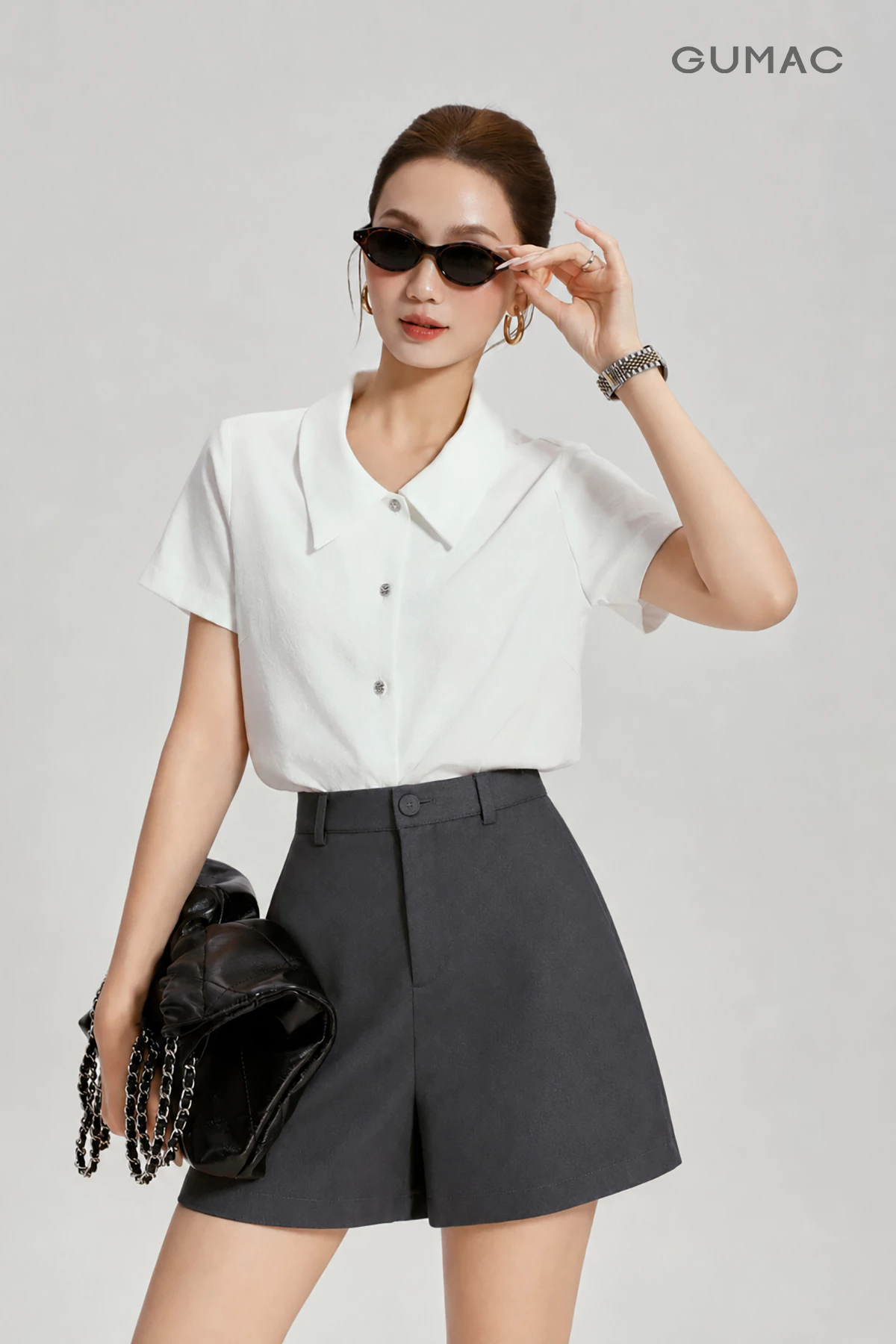 Quần Short Nữ GUMAC Form A Cơ Bản Túi Xéo Có Con Đỉa Thiết Kế Thanh Lịch Tôn Dáng LSHG05058