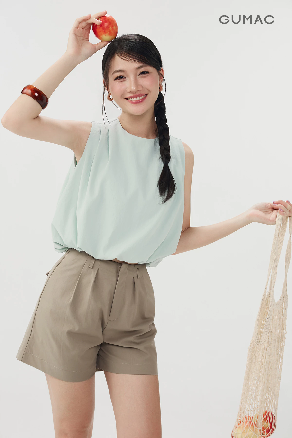Quần Short Kaki Gmorning - GUMAC Form Suông Rộng Xếp Ly Thân Trước Túi Xéo Tiện Lợi YSHG06006