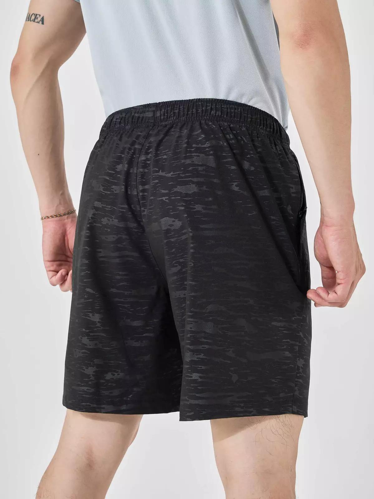 Quần Short nam Ultra Pro thoải mái vận động (có túi khóa kéo) Coolmate