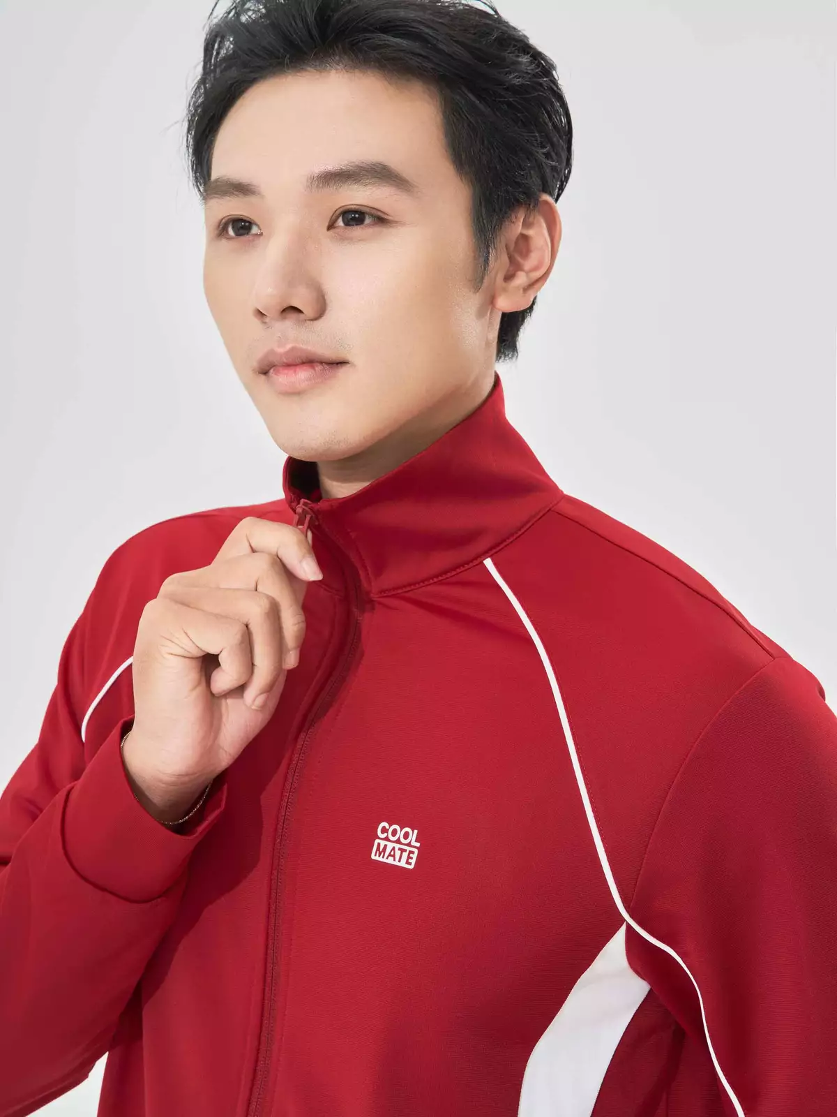 [MUA 2 GIẢM 40%]Áo khoác thể thao Teamwear lightweight Flexline active, áo khoác màu đỏ Việt Nam Coolmate