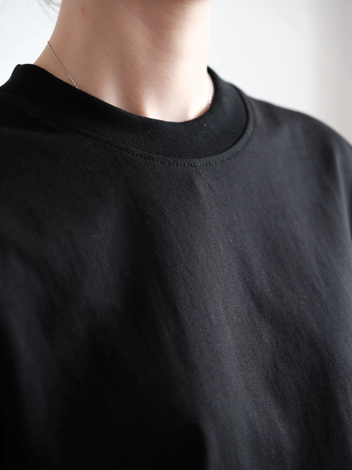 Áo Thun Boxy Ngắn Tay, Chất Vải 100% Cotton Thoáng Mát, 100% Cotton - BARE TOP - The J Studio