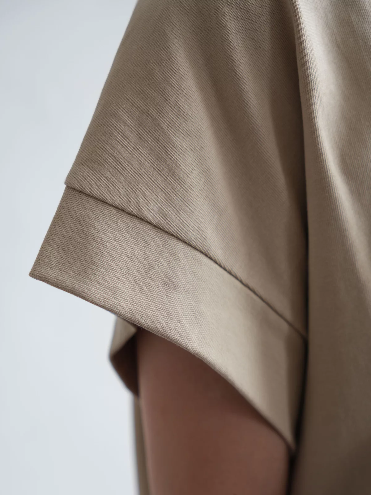 Áo Thun Boxy Ngắn Tay, Chất Vải 100% Cotton Thoáng Mát, 100% Cotton - BARE TOP - The J Studio