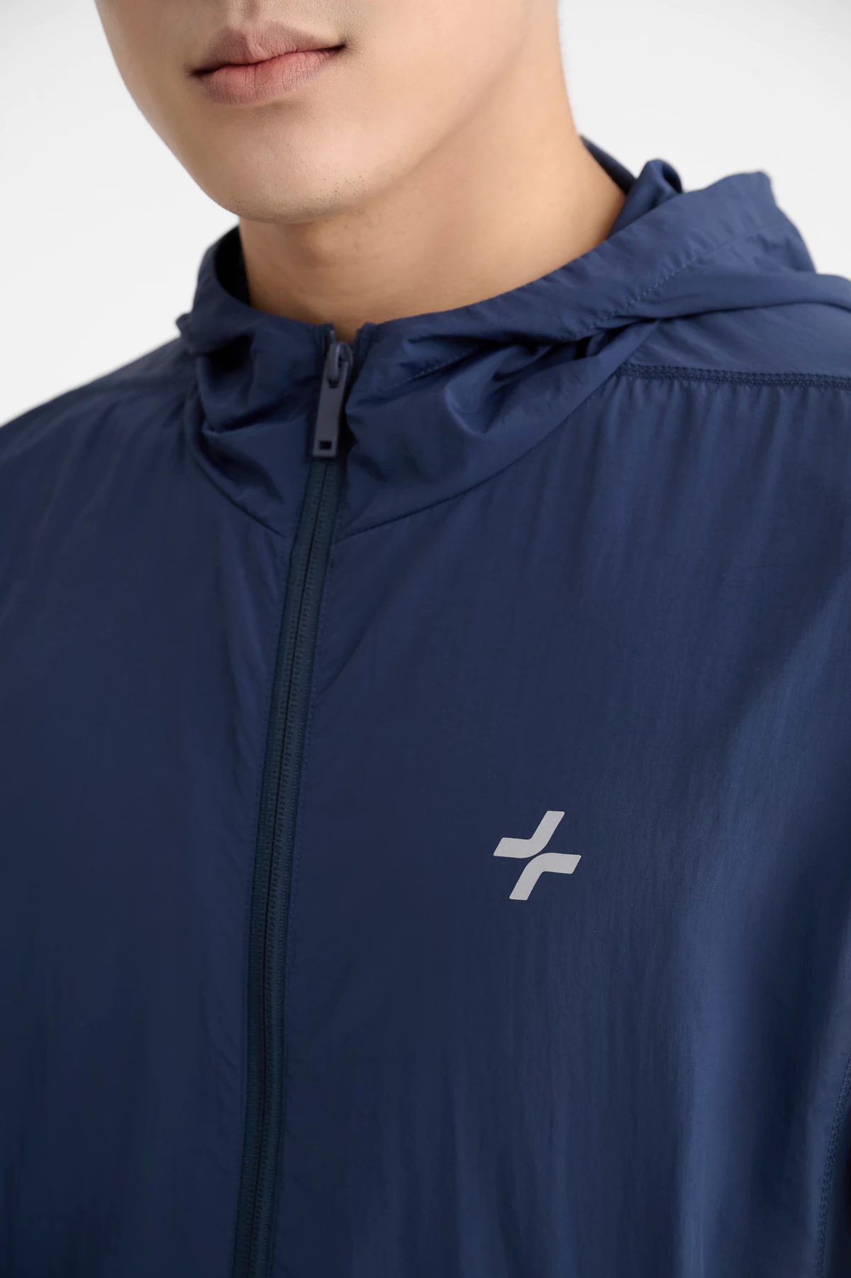 [MUA 2 GIẢM 5%]Áo khoác thể thao nam Track Jacket Windbreaker siêu nhẹ, nhanh khô trượt nước, áo trekking Coolmate