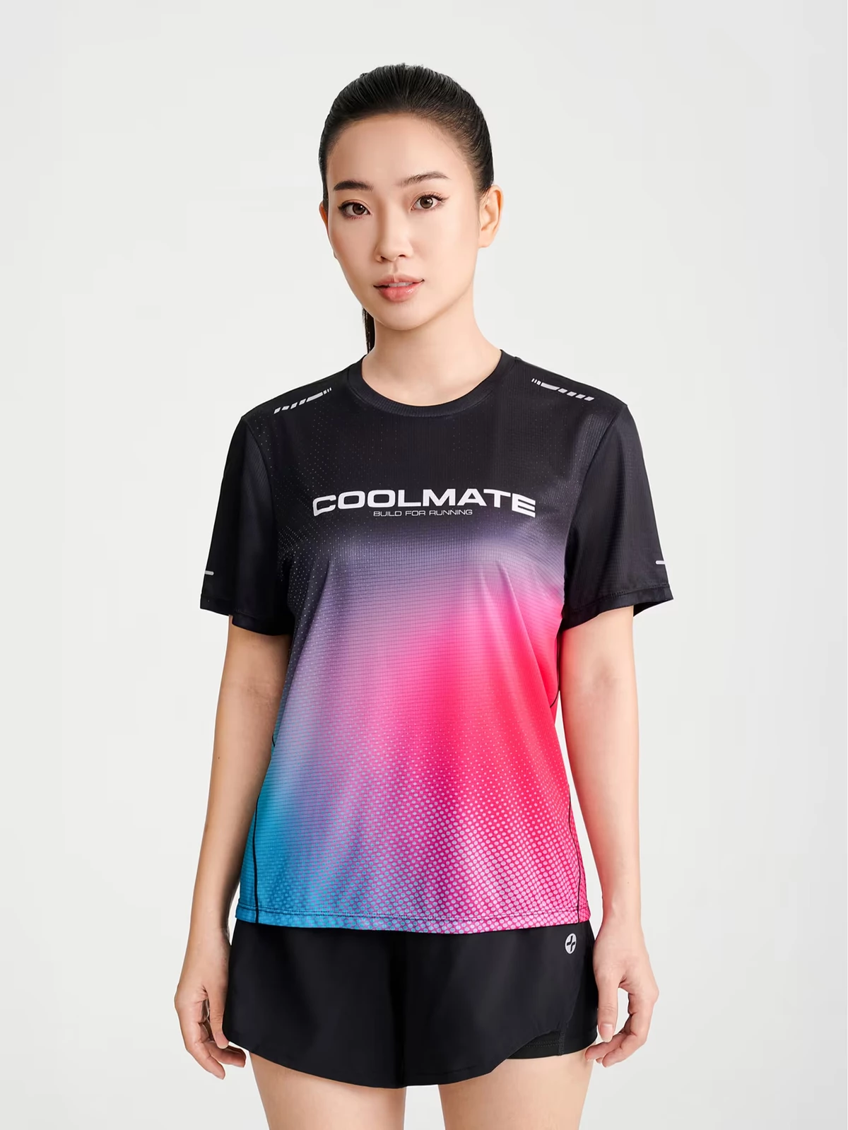 Áo thun chạy bộ unisex nam nữ thấm hút, nhanh khô, siêu nhẹ logo Coolmate
