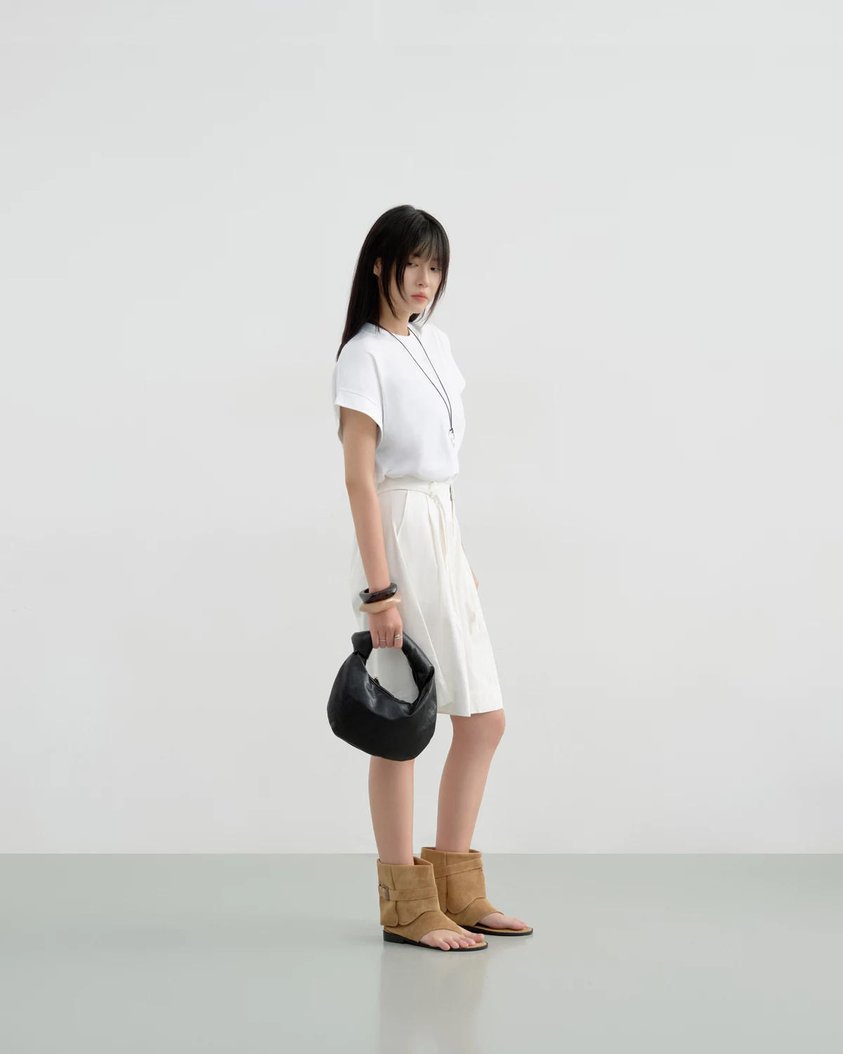 Áo Thun Boxy Ngắn Tay, Chất Vải 100% Cotton Thoáng Mát, 100% Cotton - BARE TOP - The J Studio