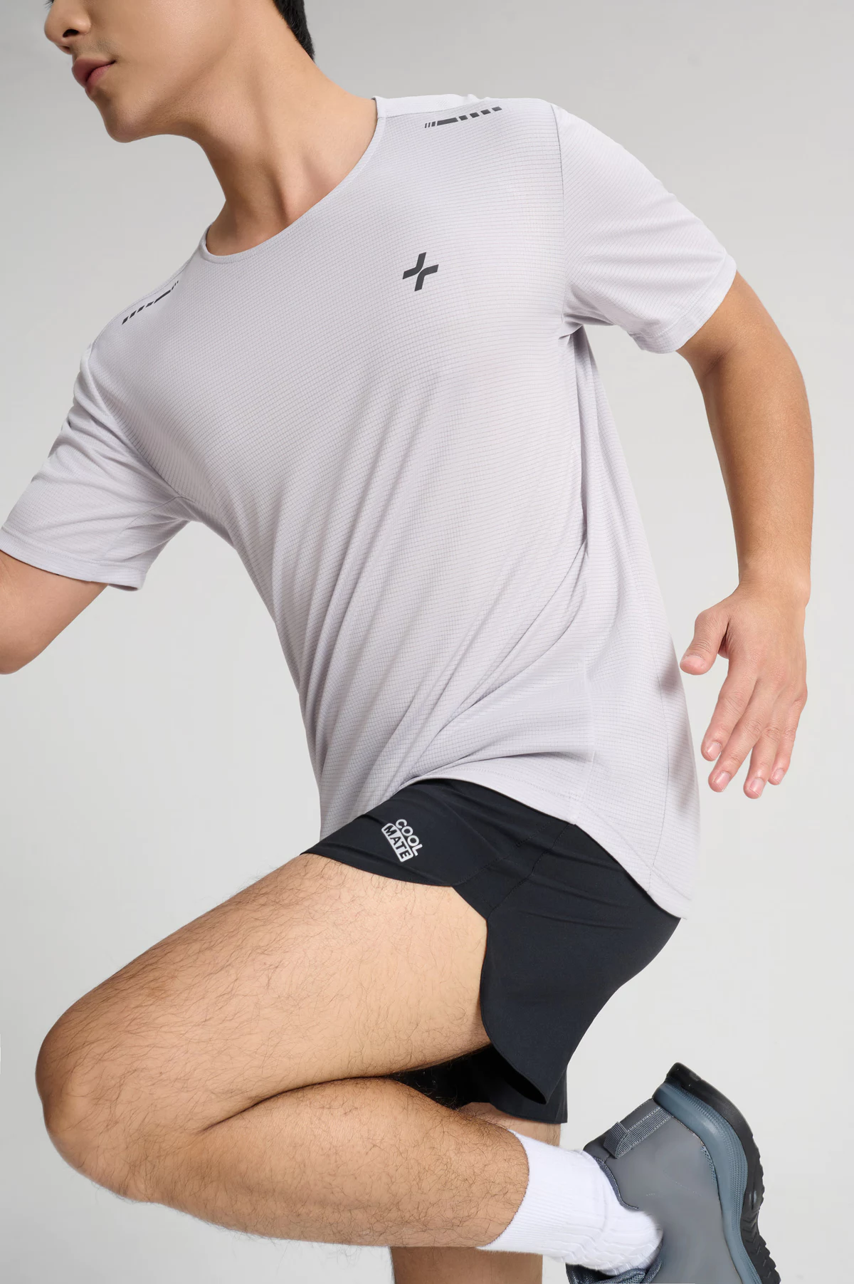 [MUA 2 GIẢM 5%]Áo Thun TShirt thể thao nam chạy bộ Running Essentials siêu nhẹ, nhanh khô, thoáng mát Coolmate