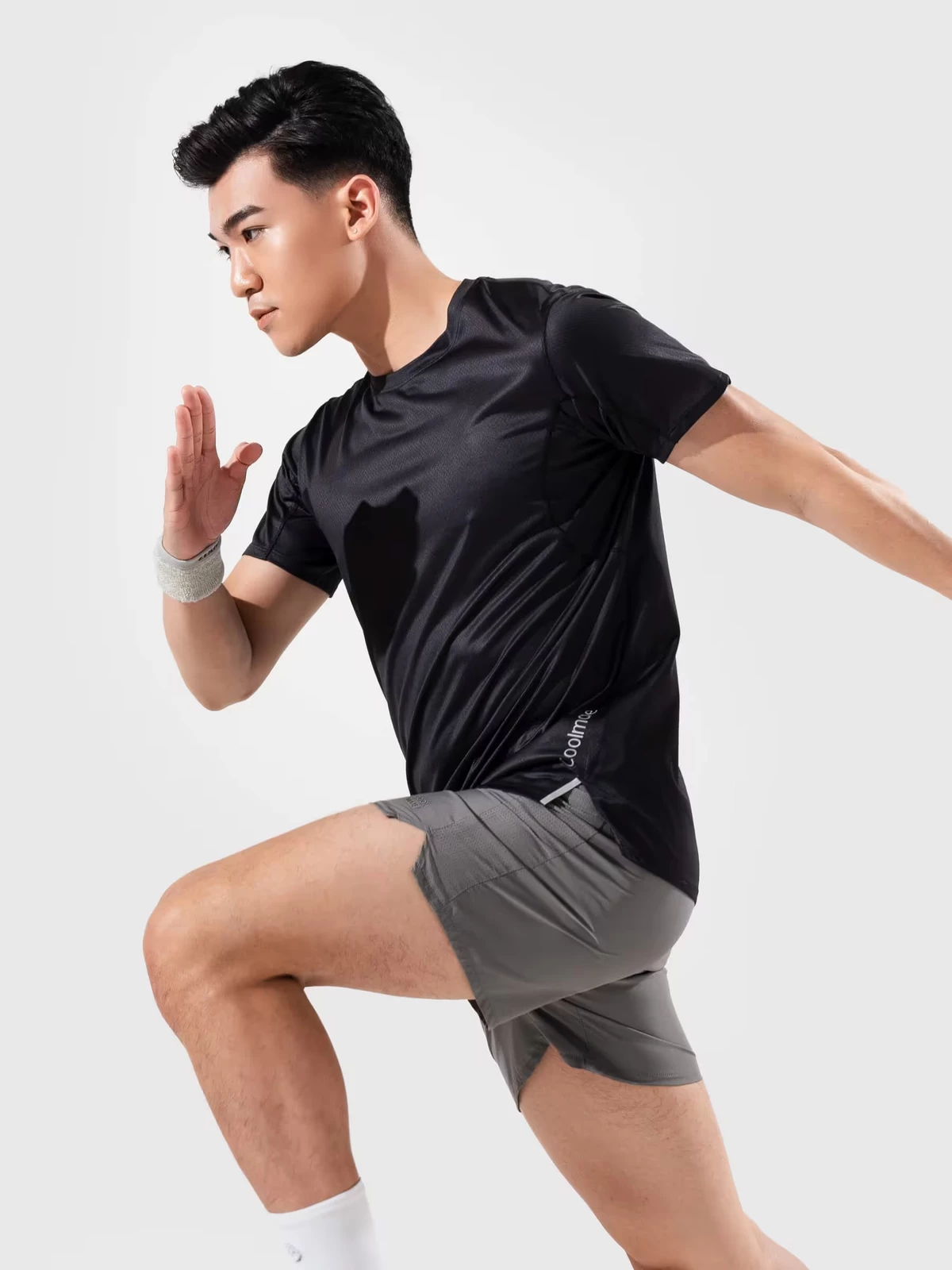 Áo thun nam thể thao chạy bộ Essentials Fast & Free Run II siêu nhẹ, nhanh khô Coolmate