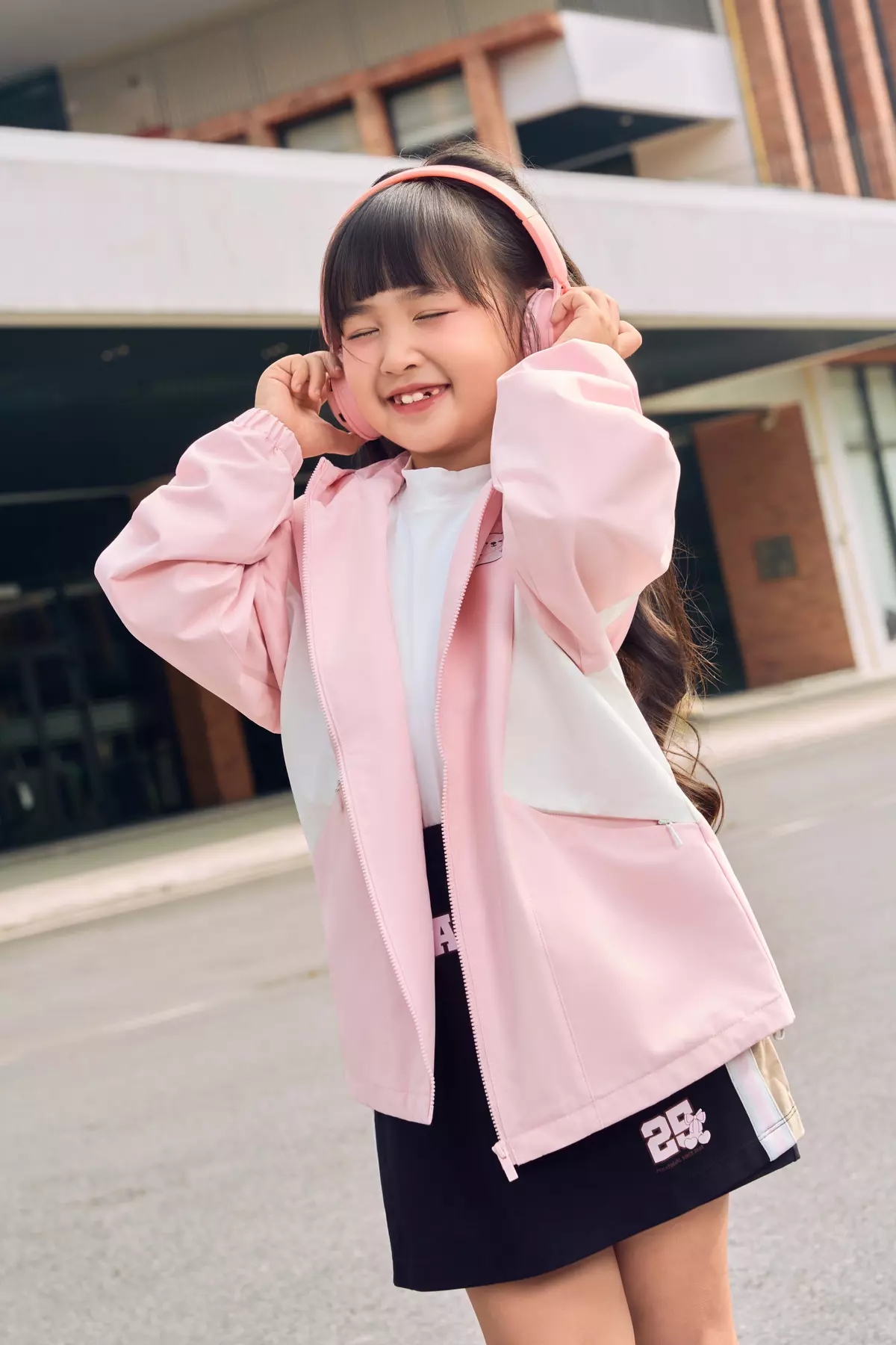 Áo Khoác Gió Bé Gái Dễ Thương 5S FASHION Can Phối Mũ Liền Ấm Áp G0AKG25005