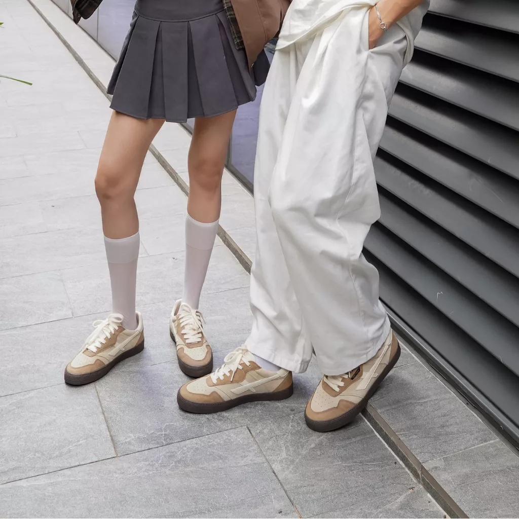Giày Sneaker Nam Nữ DC48 BROWN ALLEY Dincox Shoes Đế Bằng - Da Suede Cao Cấp