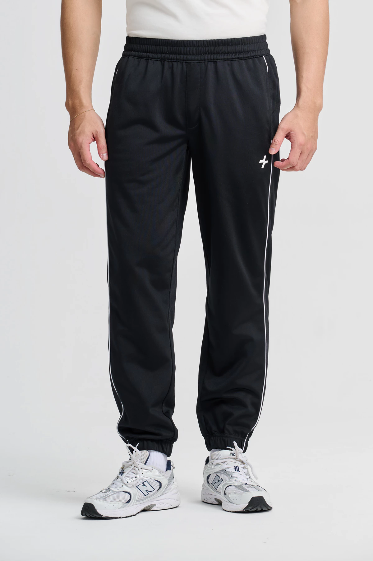 Quần dài joggers thể thao nam Flexline Active bền bỉ, thoải mái, nhanh khô Coolmate
