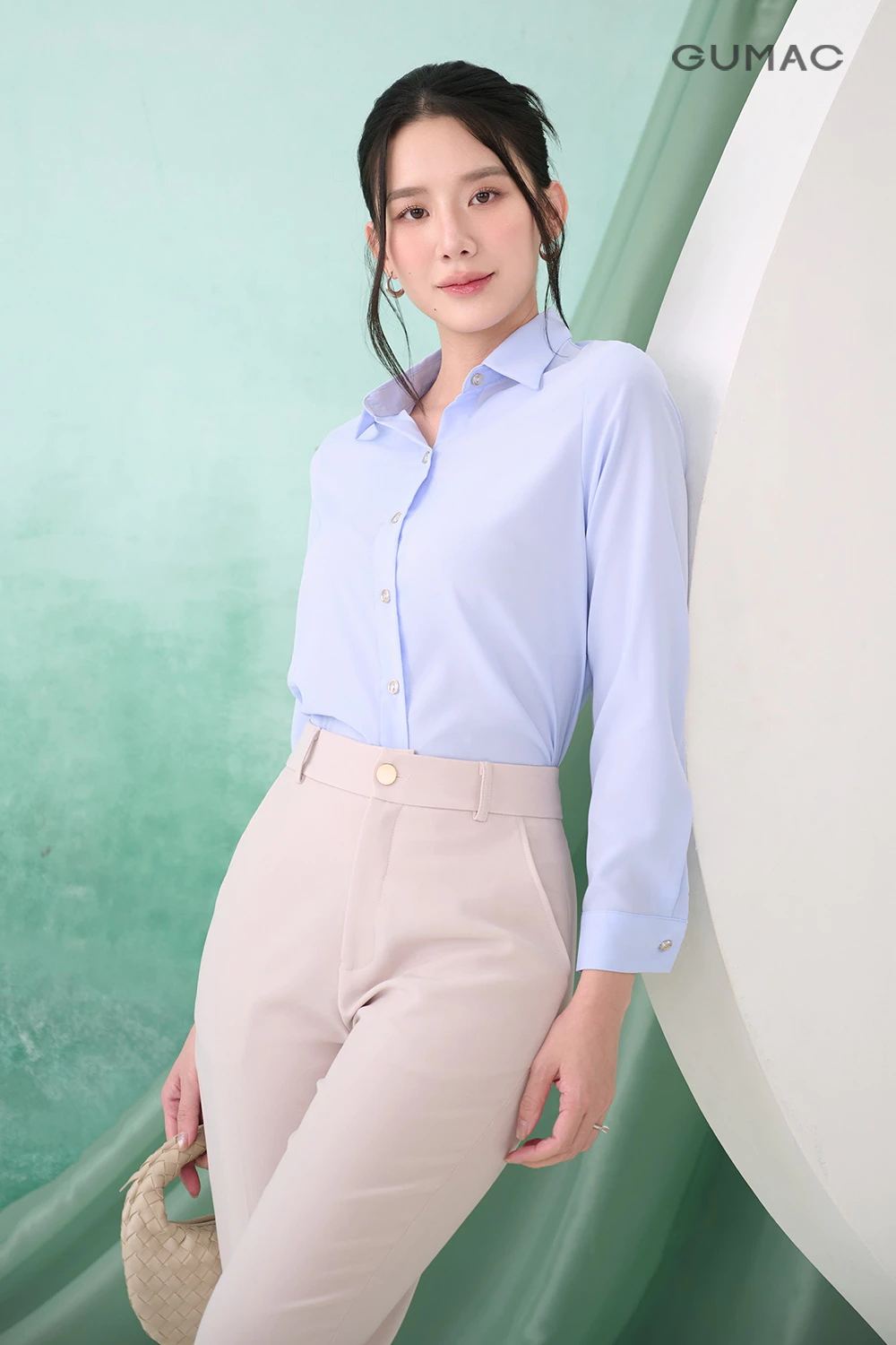 [MUA 2 GIẢM 80K] Áo Sơ Mi Nữ Tay Dài GUMAC Áo Kiểu Công Sở Lụa Mango Trơn Basic Mềm Mát Cao Cấp BAE00001 - 6211