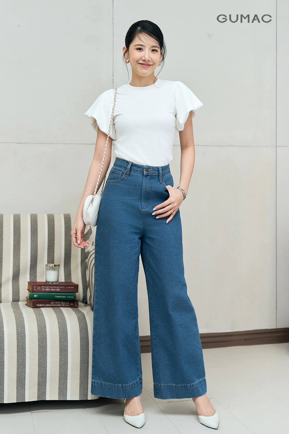 Áo Thun Tay Phồng Nữ GUMAC Áo Thun Kiểu Ôm Tay Bí Phồng Chất Thun Ríp Mềm Mịn LATF1105