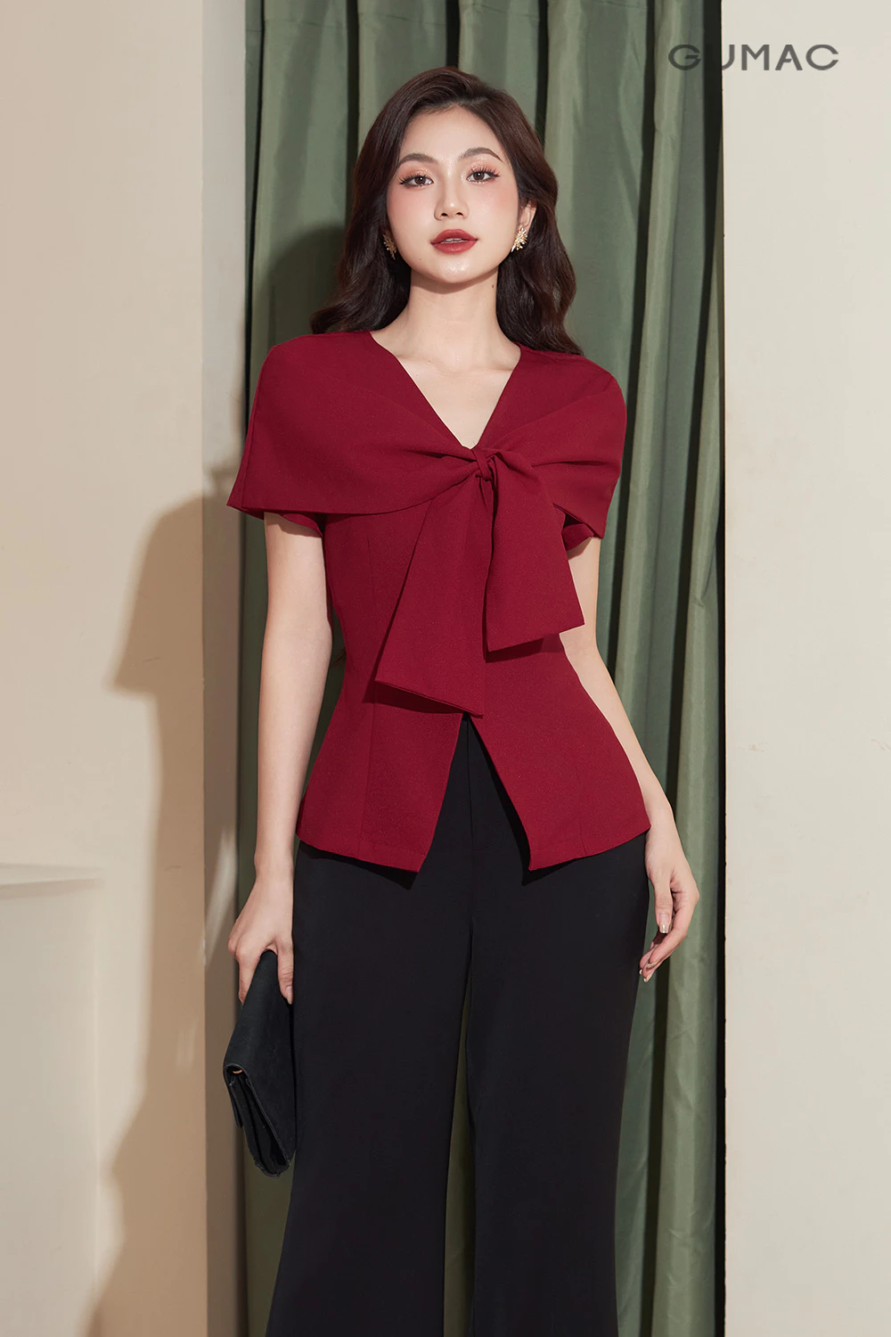 Áo Peplum Nữ GUMAC 1 Lớp Cổ V Hẹp Tay Ngắn Dáng Suông Phối Vạt Đắp Chéo Nẹp Lai Thanh Lịch AF12001