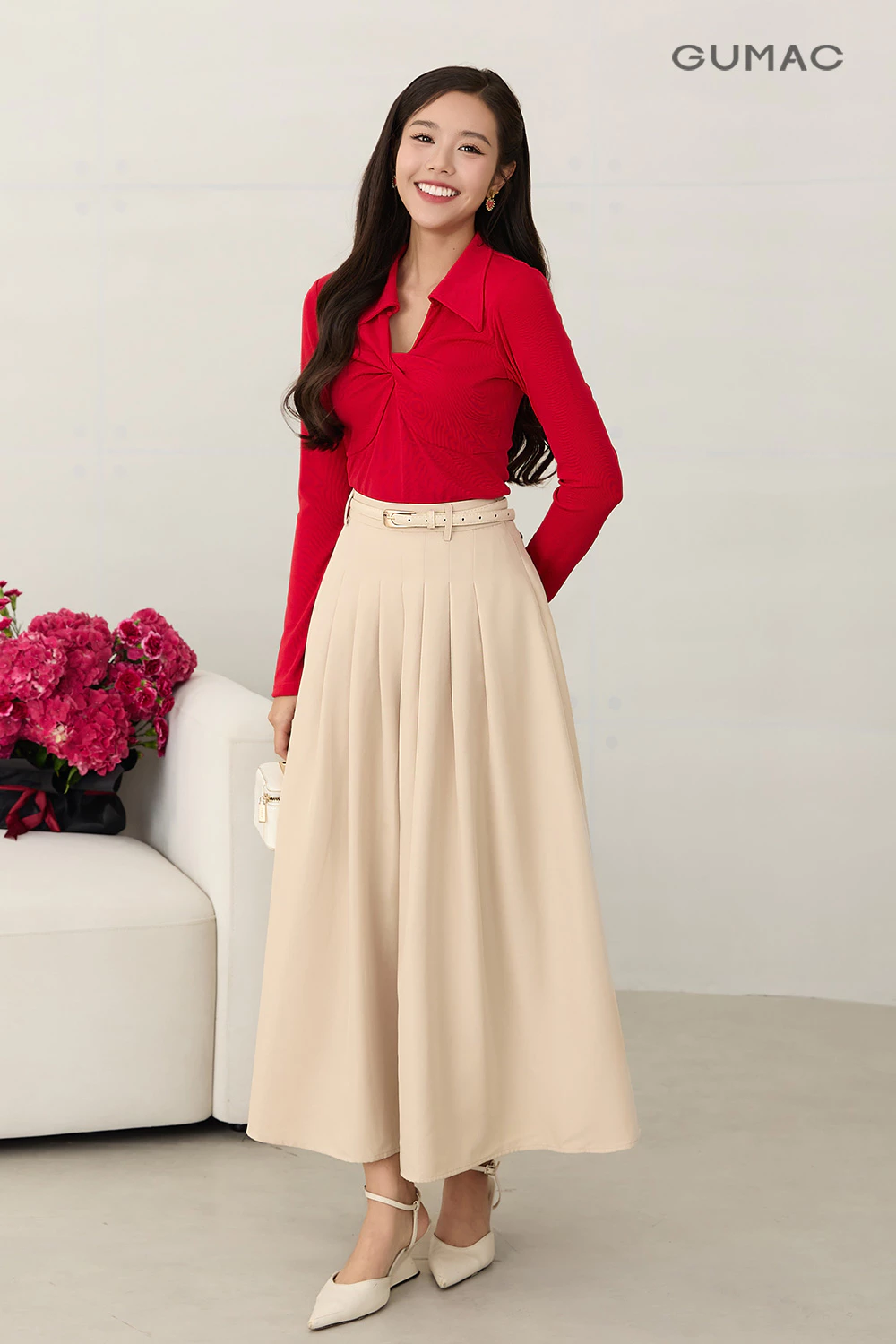 Áo Polo Nữ GUMAC Tay Dài Cổ V Form Slim Ôm Eo Xoắn Ngực Cách Điệu Thanh Lịch Thời Trang Công Sở APF12053