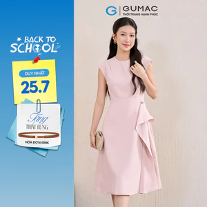 Đầm nữ GUMAC form A tùng cách điệu có túi cổ khoét đính nút tráng trí  DF06049