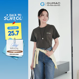 Áo Thun Nữ GUMAC Form Regular Cổ Tròn Tay Ngắn Thêu Chữ Adecade Tối Giản Trẻ Trung ATF09006