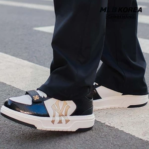 MLB - Giày sneakers unisex cổ thấp Chunky Liner Mid Lux_3ASXCMC3N-50BKS