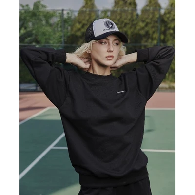 Áo Sweater UNSOCIAL Sporty Club
