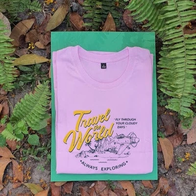 Áo thun tay ngắn unisex Chodole cho cả nam và nữ, chất liệu vải cotton in hình Travel the world (nhiều màu)