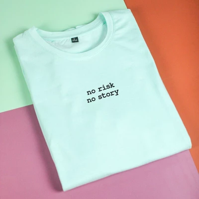 Áo thun tay ngắn unisex Chodole cho cả nam và nữ, chất liệu vải cotton in hình no risk no story