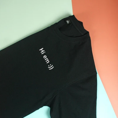 Áo thun unisex cotton 100% in chữ Hi em :))) Hot Nhất trong tuần.