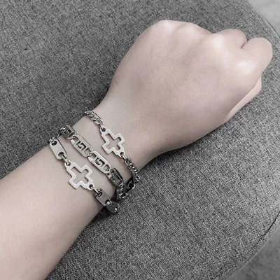 Vòng tay Hiphop CROSS-CHAIN BRACELET
