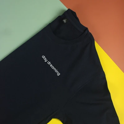 Áo thun ngắn tay unisex Chodole cho cả nam và nữ, chất liệu vải cotton in cotton 100% in quote Day Dreaming