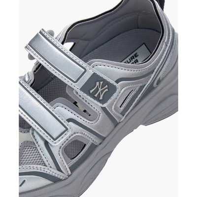MLB - Giày sandals unisex Ace Runner Mary Jane_3ASDACE53-50SIS