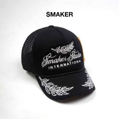 [SMAKER] Nón lưỡi trai mũ màu đen cap thêu chữ trắng - SMAKER STUDIO INTERNATIONAL TRUCK HAT IN BLACK