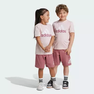 adidas Phong cách sống Bộ Áo Thun & Quần Short Essentials In Logo Trẻ em Hồng IX7326