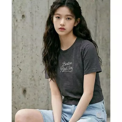 MLB - Áo croptop nữ cổ tròn tay ngắn_3FTSB0763-43CGD