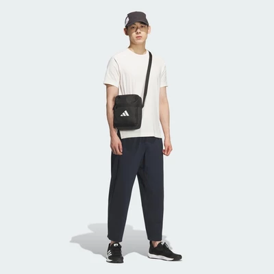adidas Phong cách sống Túi Đa Năng Essentials Unisex Đen JM7152