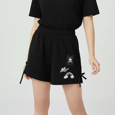 Quần Đùi Thể Thao Nữ Skechers Kuromi Shorts - SL325W610-0018