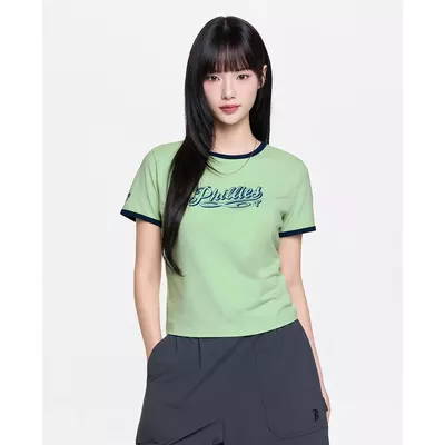 MLB - Áo croptop nữ cổ tròn tay ngắn Lettering_3FTSV5063-10GNP