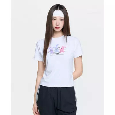 MLB - Áo croptop nữ cổ tròn tay ngắn Small Bunny_3FTSN7263-50WHS