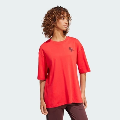 adidas Phong cách sống Áo Thun Graphic Codes Photoreal Nữ Đỏ JJ4065