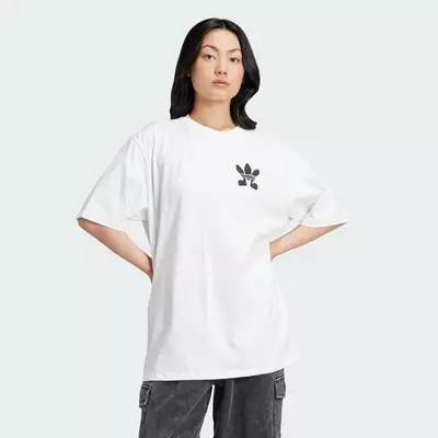 adidas Phong cách sống Áo Thun Graphic Treffy Walks Nữ trắng IW0831